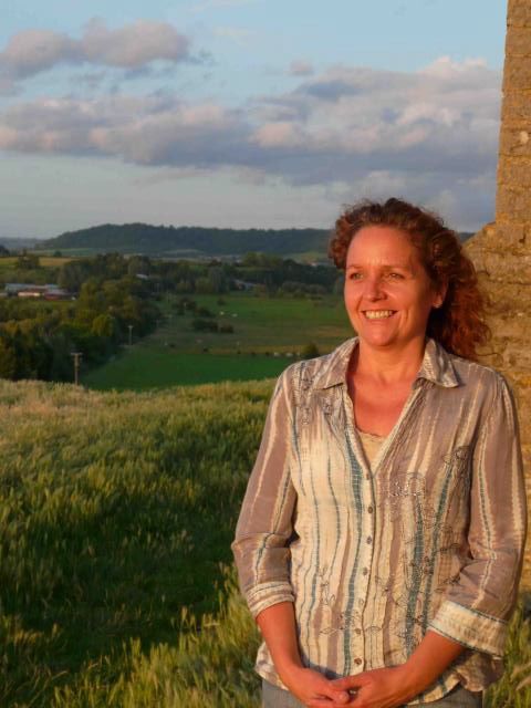Lesley Lord: Openhand Associate